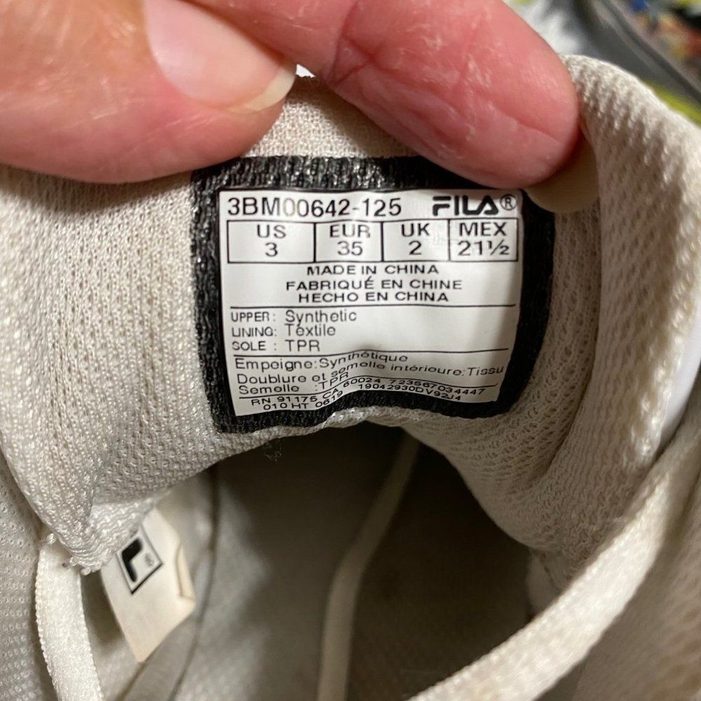 Filas White hi-tops - Picture 7 of 8